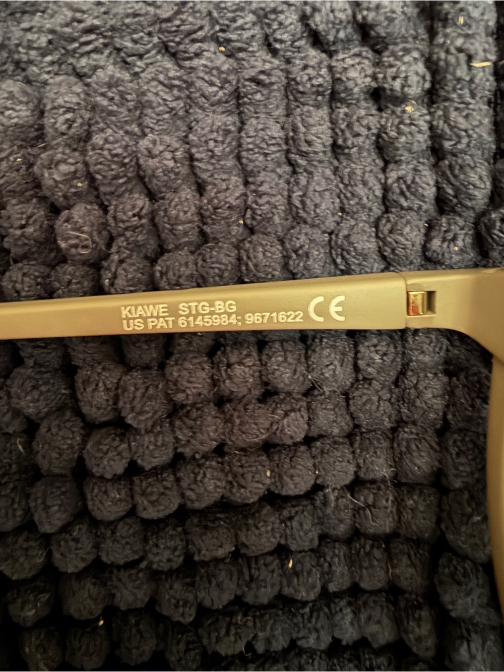 Maui Jim Black Textured Sunglasses - Picture 4 of 5